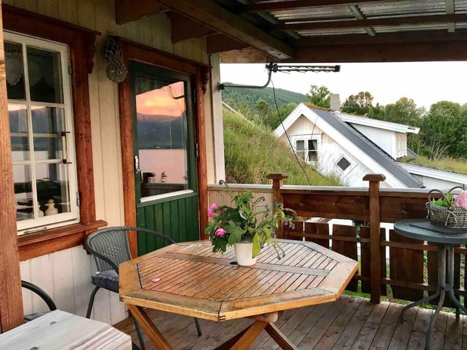 Villa House By The Sea à Sortland Extérieur photo